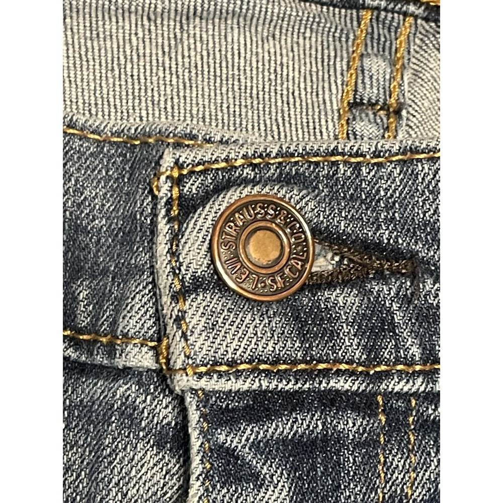 Levi's 505 Straight Fit Jeans Men 36x30 Blue Medium Wash Classic Denim - Picture 4 of 6